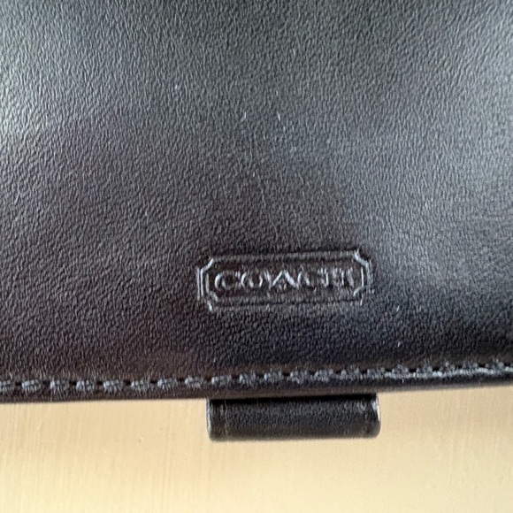 LADIES BLACK COACH WALLET - Picture 5 of 6